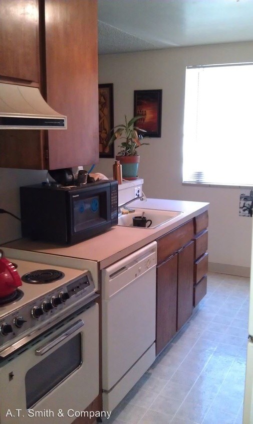 Foto principal - 1200 N Emerson St
