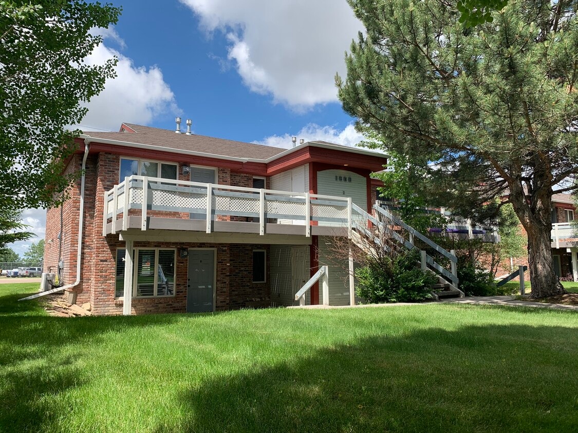 Primary Photo - 1608 Sand Ct