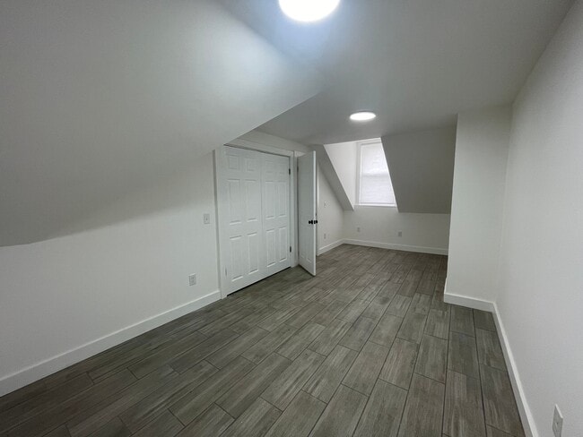 Foto del edificio - 148 Chilton St