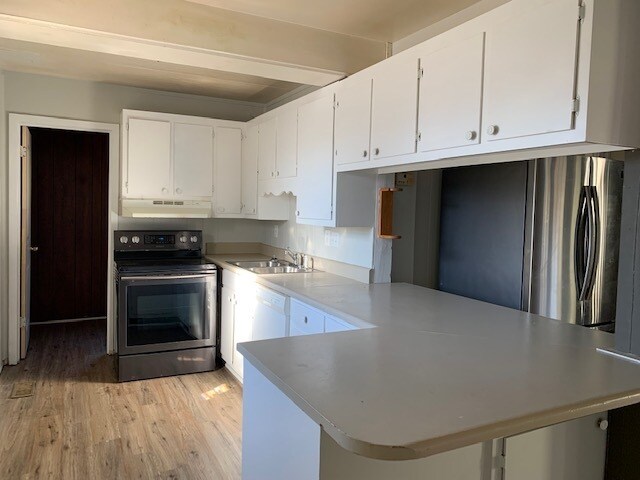 Building Photo - Fantastic Two Bedroom Loft Style Home