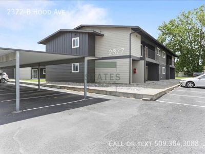 Building Photo - 2372-B Hood Ave-