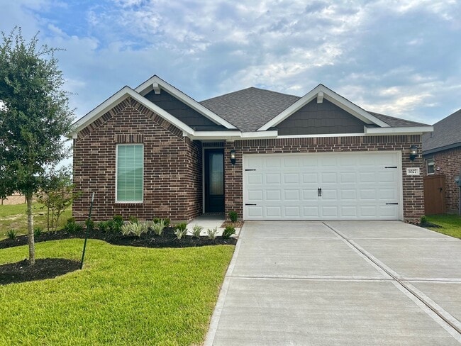 Building Photo - 1027 Rosewood Trl