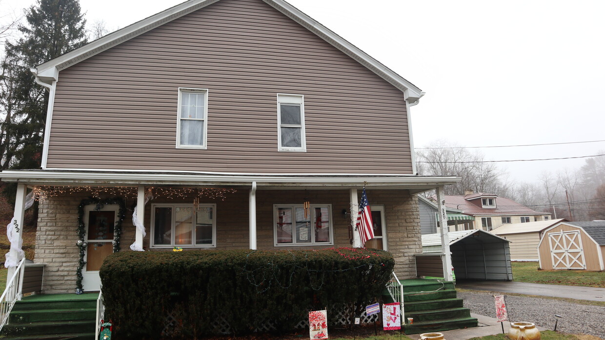 Primary Photo - 322 Pike Run Dr