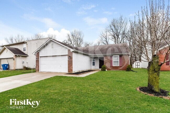 Foto del edificio - 5822 Rolling Bluff Ln