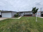 Foto principal - SPACIOUS 2BD/2BA WITH GARGE, LAUNDRY AND F...