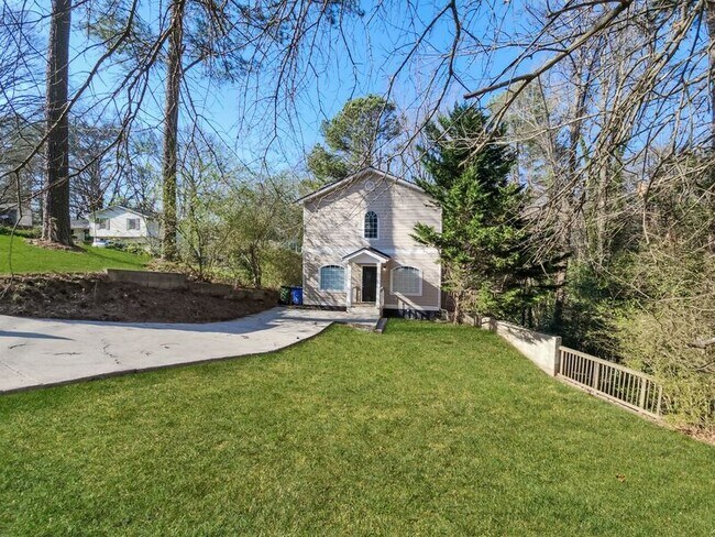 Building Photo - 820 Magna Carta Dr NW