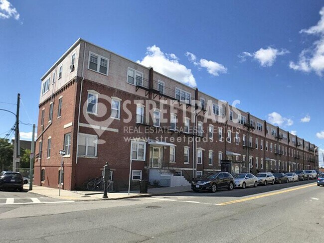 Building Photo - 1 bedroom in Boston MA 02135