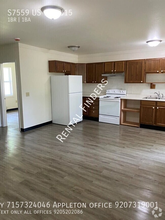 Building Photo - S7559 US-12