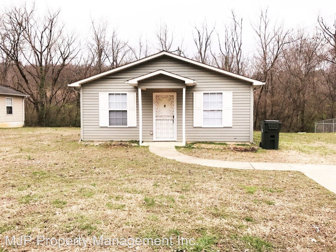 Primary Photo - 3831 Bonny Oaks Dr