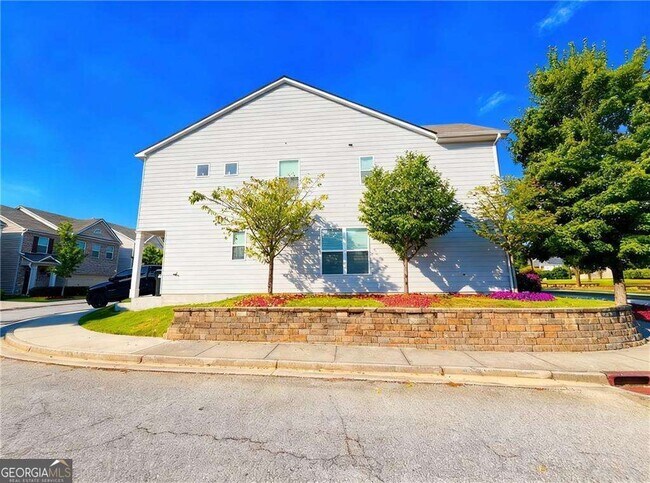 Foto del edificio - 602 Lofty Ln