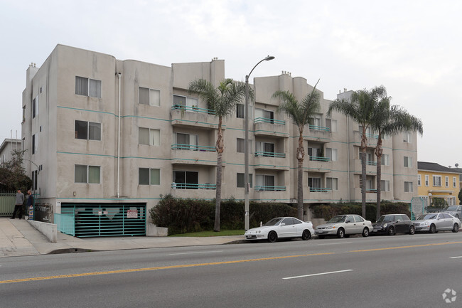 Building Photo - Crenshaw Court Apartments