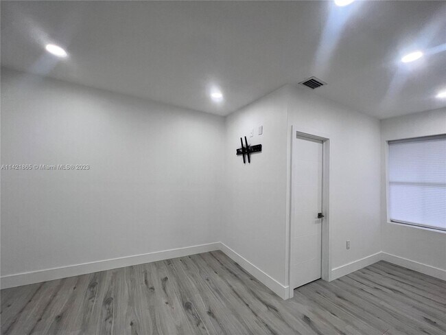 Building Photo - 14803 SW 171st Terrace