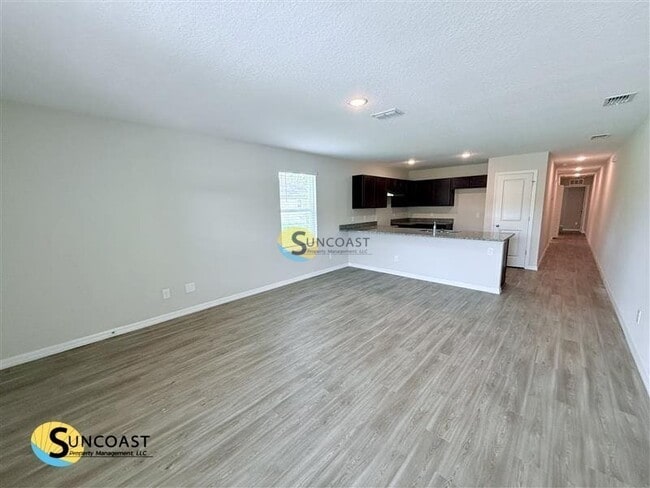 Building Photo - 1184 Comanche St