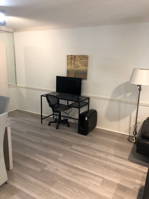Foto del edificio - 10224 Regal Oaks Dr