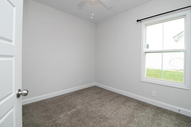 Foto del edificio - 234 Wexford Wy