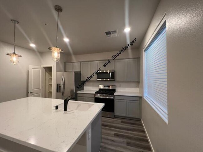 Building Photo - 4862 Black Falcon Way