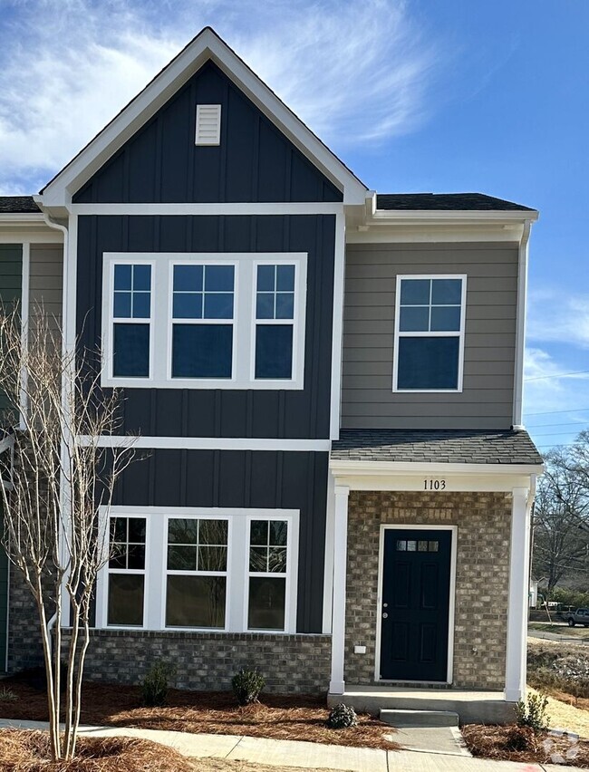 Building Photo - 1103 Foundry Dr