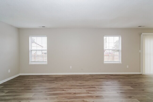 Building Photo - 1235 Country Creek Ct