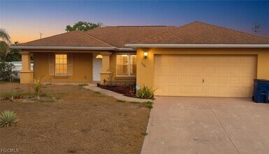 Building Photo - 3006 3rd St W