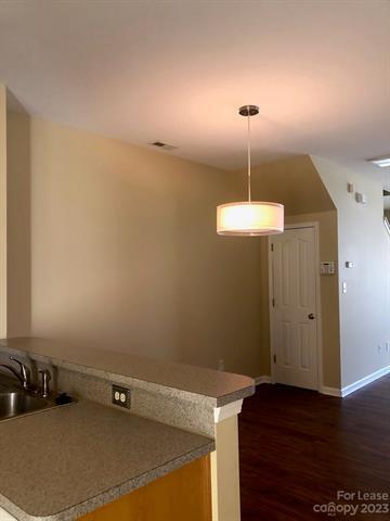 Foto del edificio - 4742 Stoney Branch Dr