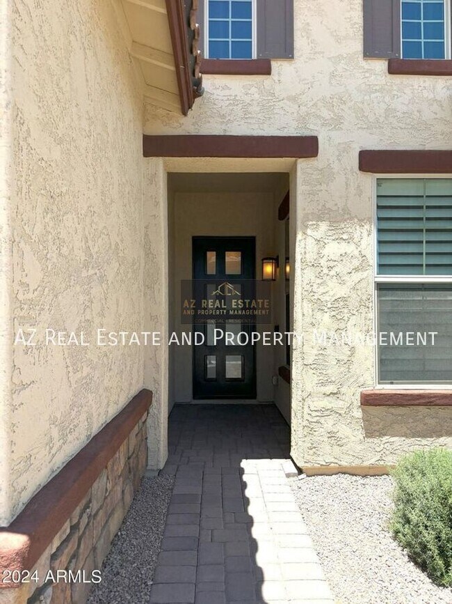 Building Photo - 19804 W Avalon Dr