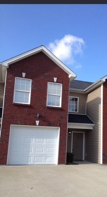 Building Photo - 125 Emory Ct