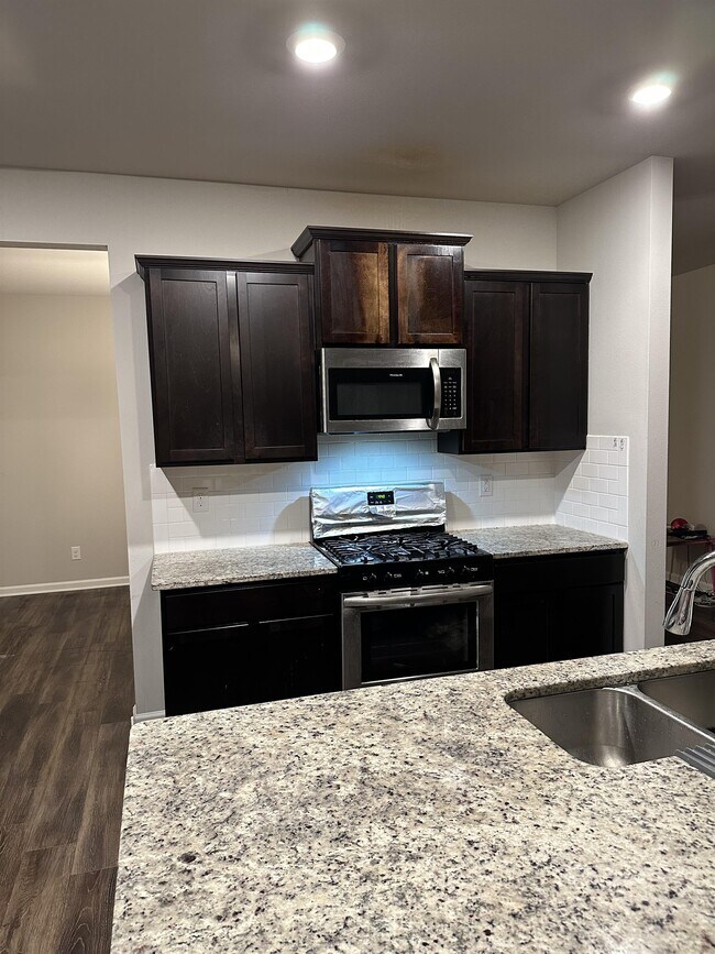 Building Photo - 6873 Delta Ridge Ave