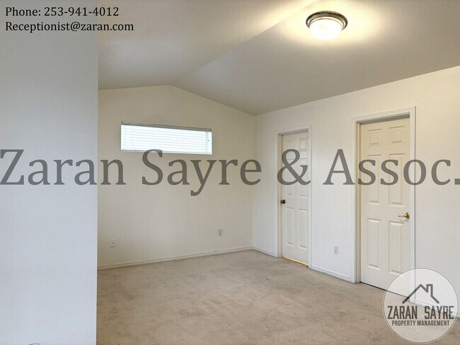 Foto del edificio - 178- Great 3 Bedroom Townhouse Condo in Milton!