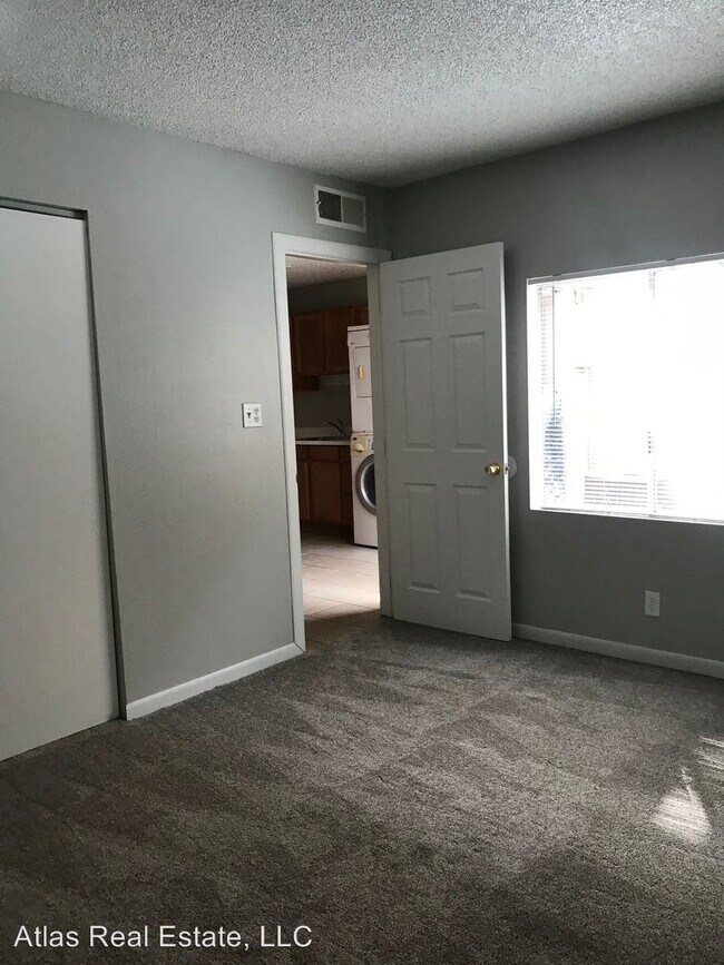 Foto del edificio - 5447-5457 W 4th Ave
