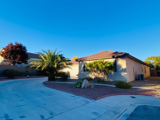 Foto del edificio - 7390 Gold Rush Ct