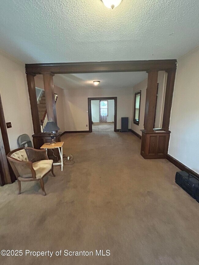 Foto del edificio - 1180 W Elm St