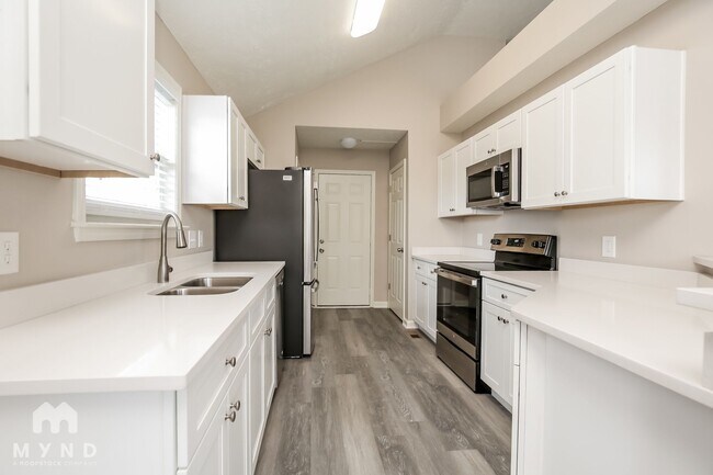 Foto del edificio - 6216 Rocky Top Dr