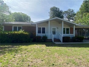 Building Photo - 1701 Carter Baron Pl