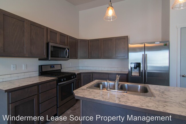 Foto del edificio - 3 br, 2 bath House - 13016 W 6th Ave.