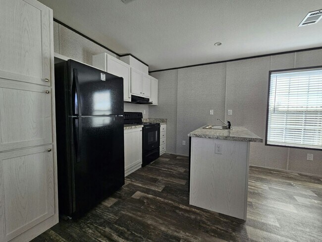 Foto del edificio - 1042 Myakka Dr