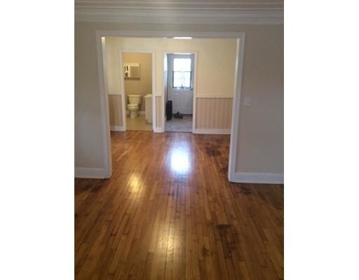 Foto principal - 28 Maple Ave