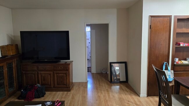 Building Photo - 15503 Parron Ave