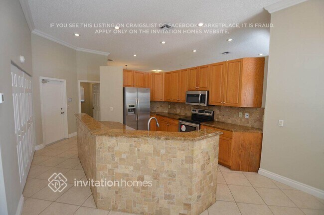 Building Photo - 10240 NW 52nd St