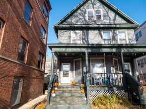 Building Photo - 146 W Gorham St