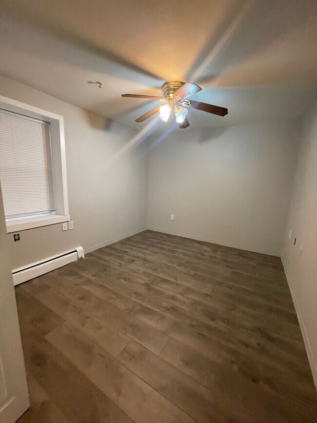 Foto del edificio - 39 N 10th St