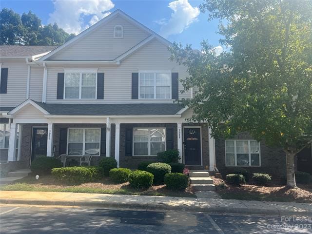 Foto del edificio - 3050 Summerfield Ridge Ln