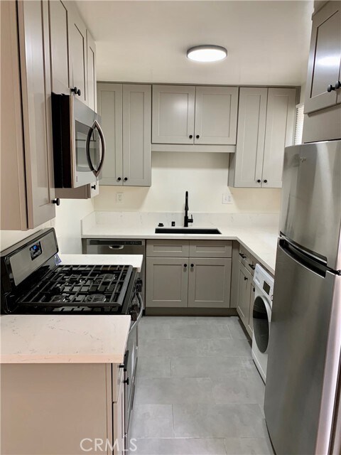 Foto del edificio - 4333 Elm Ave