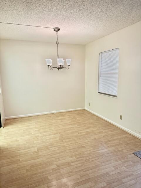 Foto del edificio - 3063 Ainslie Dr