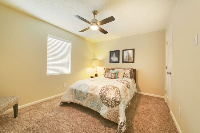 Building Photo - Bowman Heights Apartments