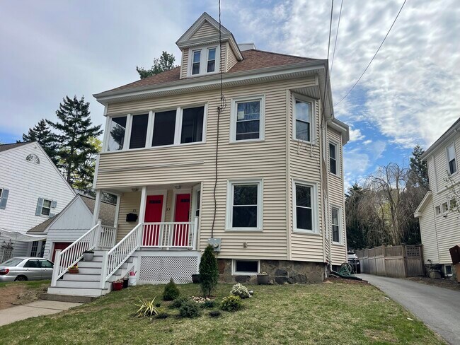 Building Photo - 83 Kaposia St