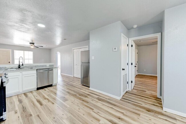 Foto del edificio - 2 Bed/ 1 Bath in Killeen Tx