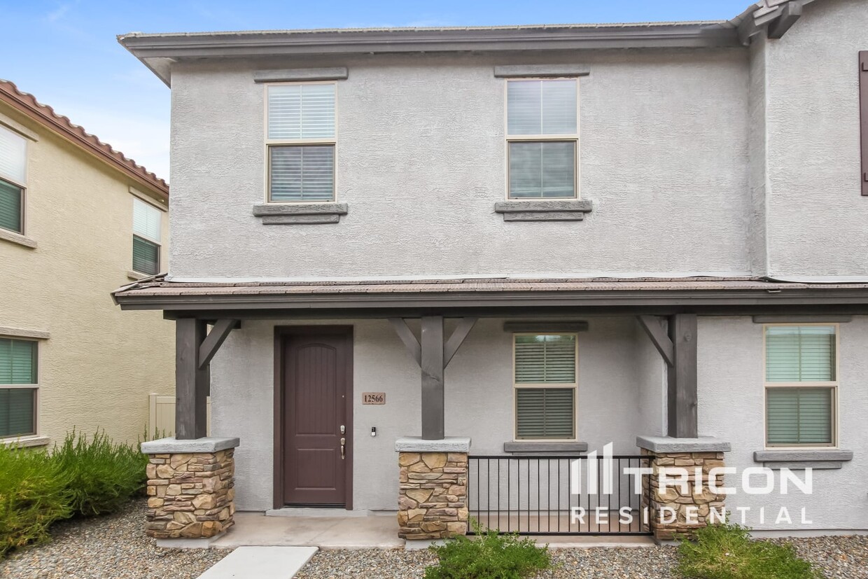 Foto principal - 12566 W Hummingbird Terrace