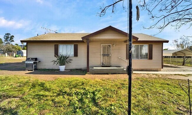 Foto del edificio - 29533 Alicante Dr