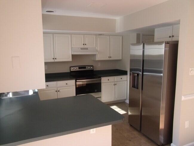 Foto del edificio - 160 Crown Pointe Dr