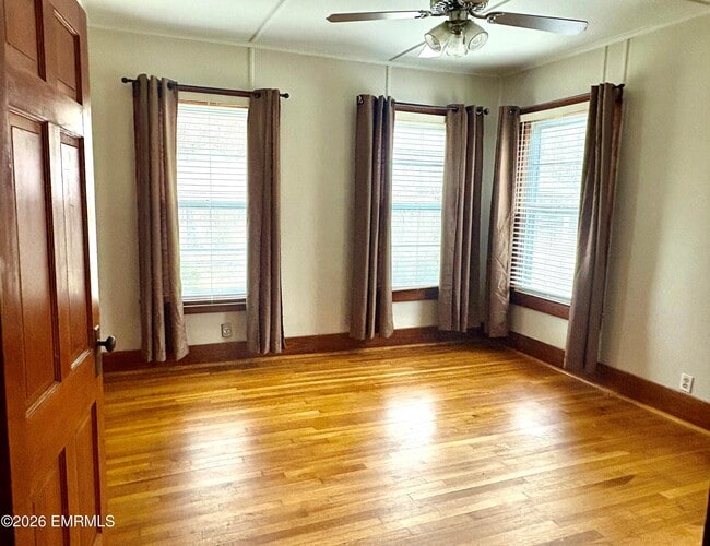 Foto del edificio - 13172 Post County Line Rd